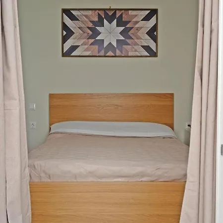 Smyrnis Apartment