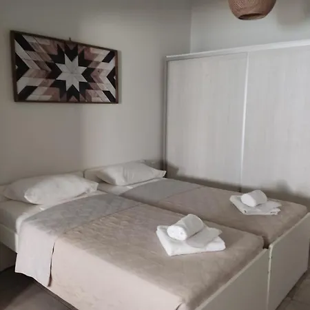 Smyrnis Apartment