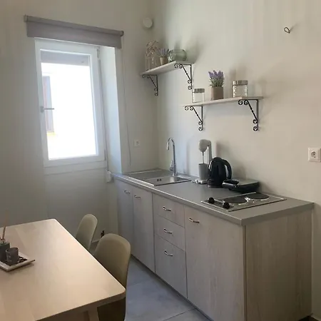 Apartment Smyrnis *