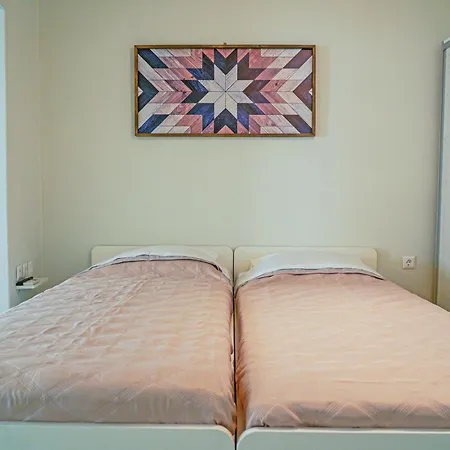 Apartment Smyrnis